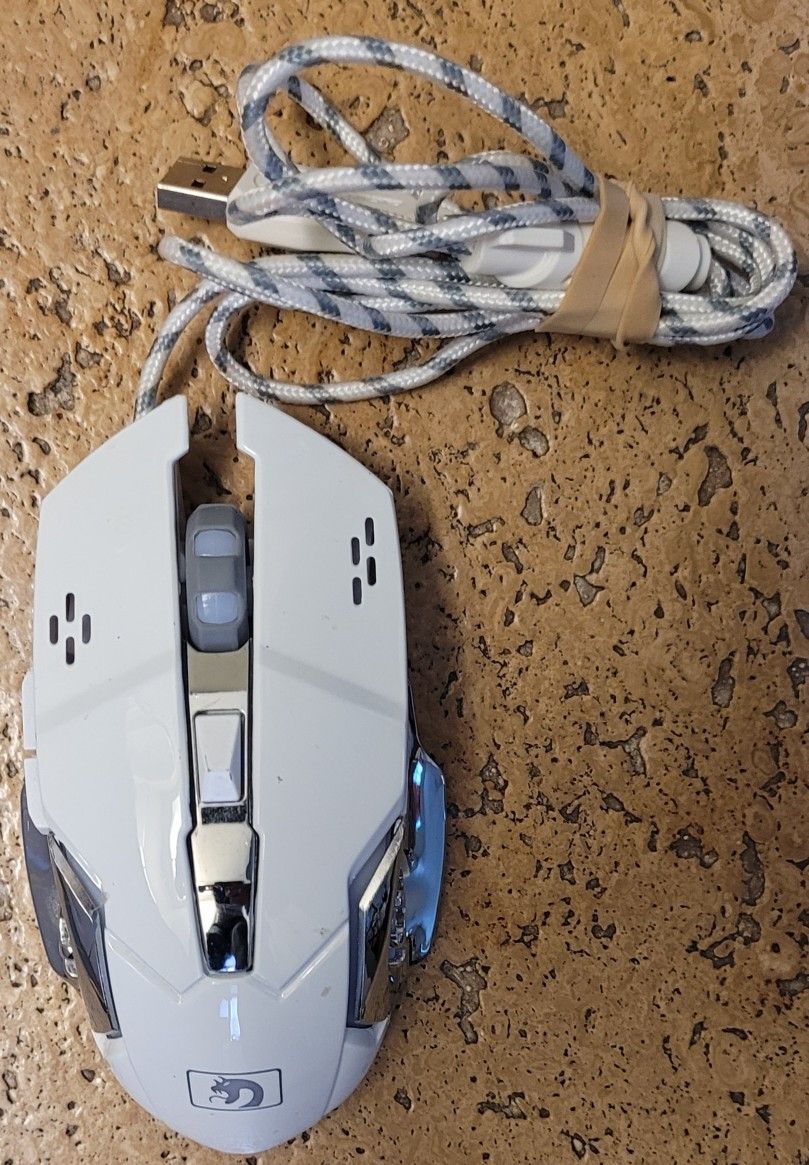 MANBASNAKE WIRED GAMING MOUSE
