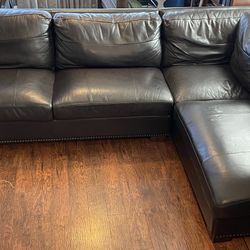 Brown Sectional 