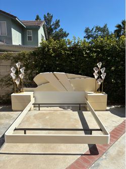 80s Post modern taupe beige Gloss lacquer  Headboard and nightstands