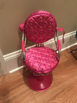 Doll beauty chair