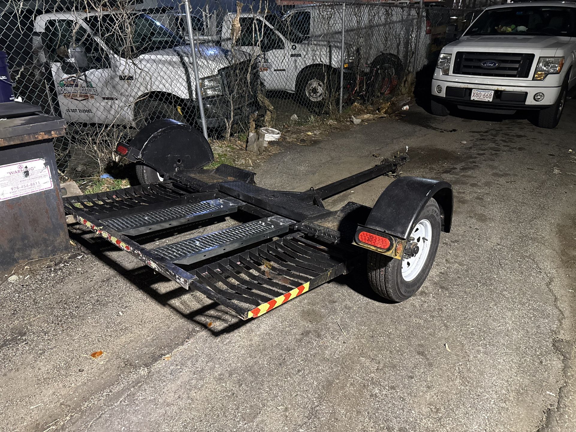 Tráiler For Car