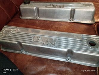 sbc valve covers