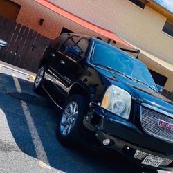 GMC Denali Yukon 2007 