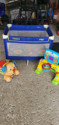 Baby toys and pack and play