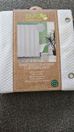 Shower curtain/ liner