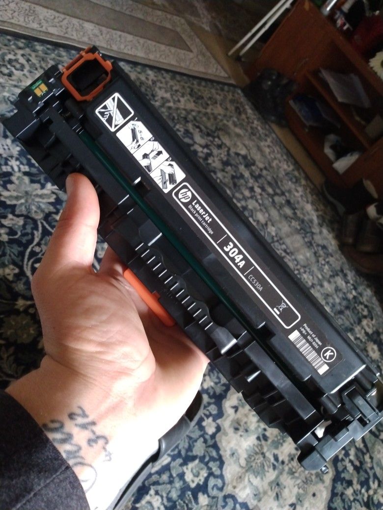 Laserjet Black  Cartridge 304A