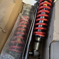 Brand new Freedom off-road 1”-4” Adjustable Coilovers 