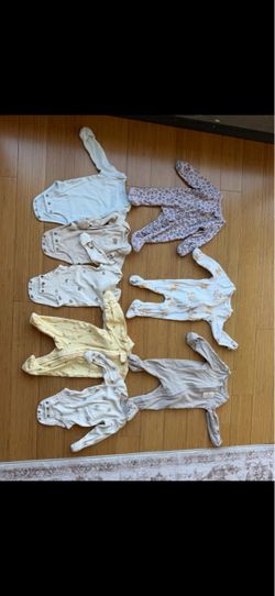 Baby Girl Clothes  0-4 months