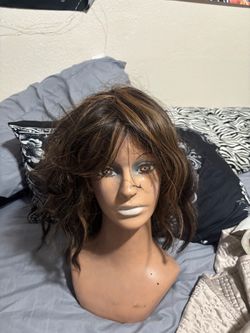 Short Brown Highlighted Wavy Wig
