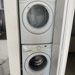 Whirlpool Washer And Dryer