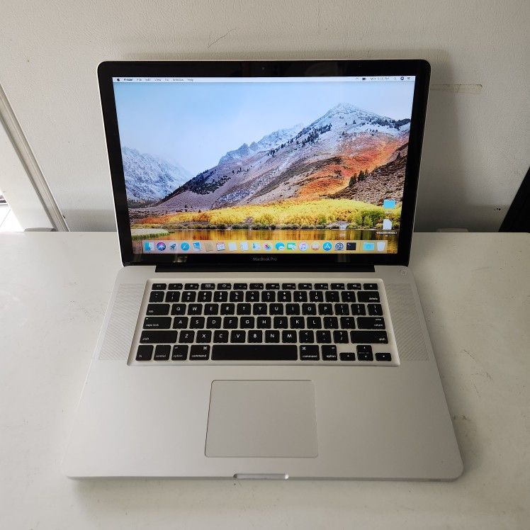 Apple MacBook Pro Like New
