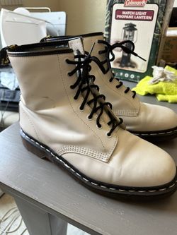 Doc Martens Boots White Size 11 