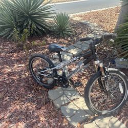 20” Shimano Mountain Bike