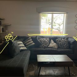 Right Sectional Couch