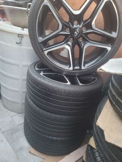 Hyundai Alloy Wheels with Tires 19 5 Lugs