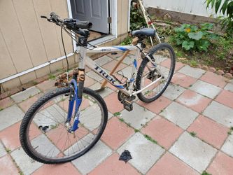 Trek 22 Inch 4100 Frame Alpha City Mountain Bike for Sale in Los Angeles CA OfferUp