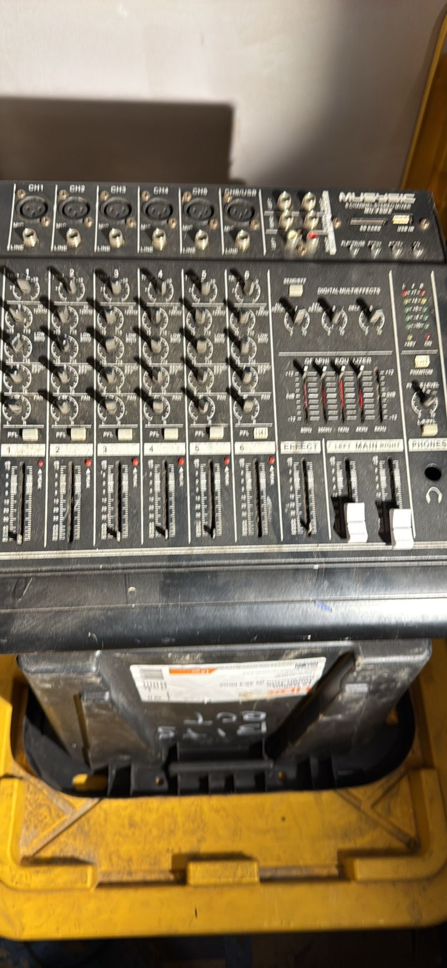 Music And Studio Equipment 