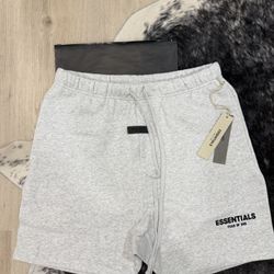 Essentials White Oatmeal Shorts L