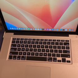 MacBook Pro "Core i7" 2.3Ghz, 12GB RAM, 1TB SSD HD