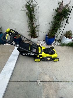 Electric mower