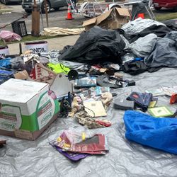 Tons Of Stuff For Sale Come On Down