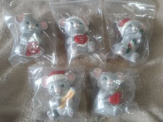 Vintage Lot Of Christmas Ornaments & Figurines!