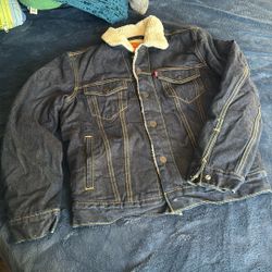 Levis Denim  Blue Jacket Very Warm Men Size Small 