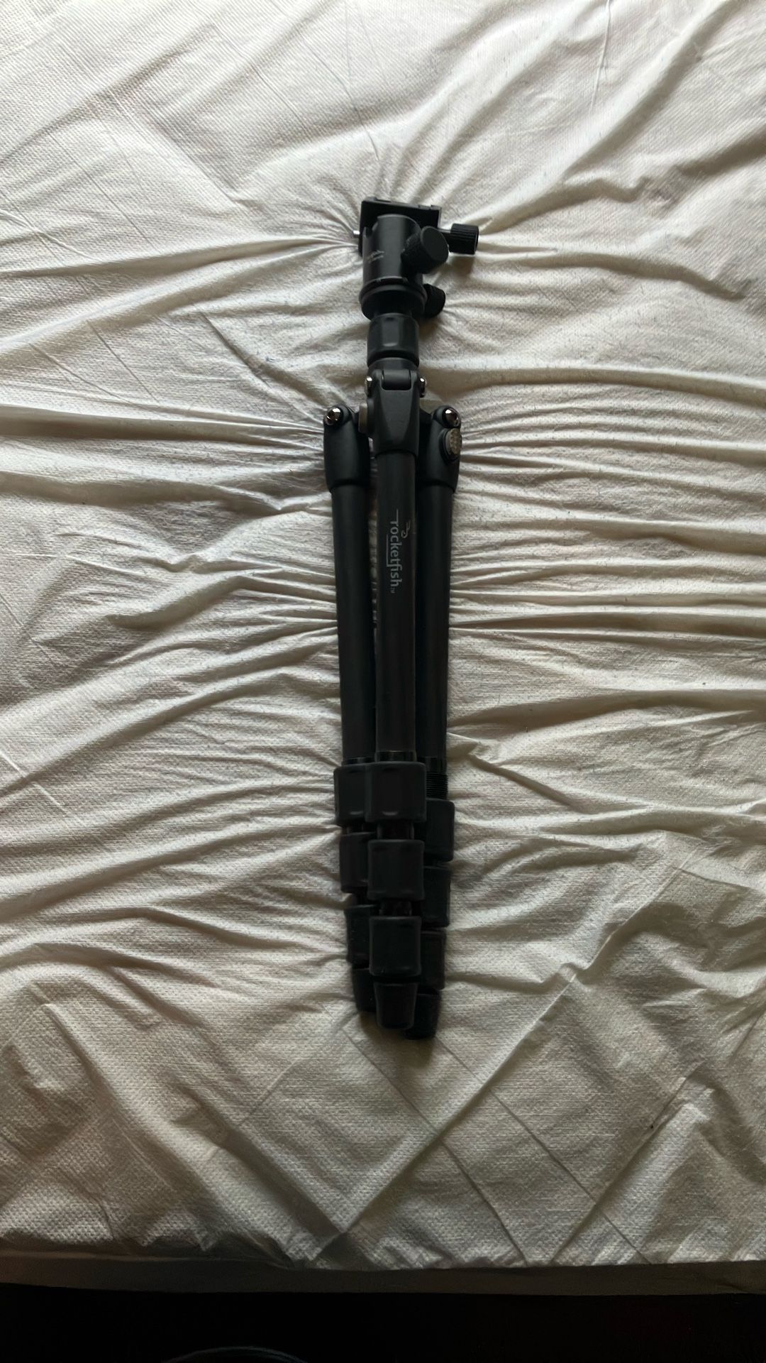 rocketfish rf trp47c