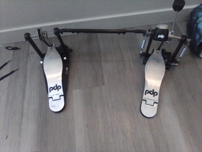 Double Bass Pedal 60$ Like New 