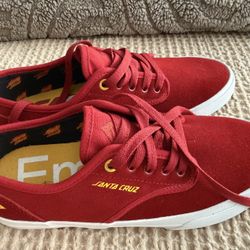 Santa Cruz Skate Shoes size 7
