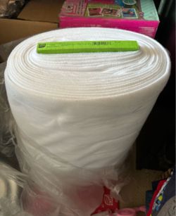 For Christmas Thermolam Plus® TP970 Sew-In Fleece Width: 45* / 114.3cm Longth 15 yde / 13.7m