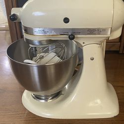 KITCHEN AID MIXER