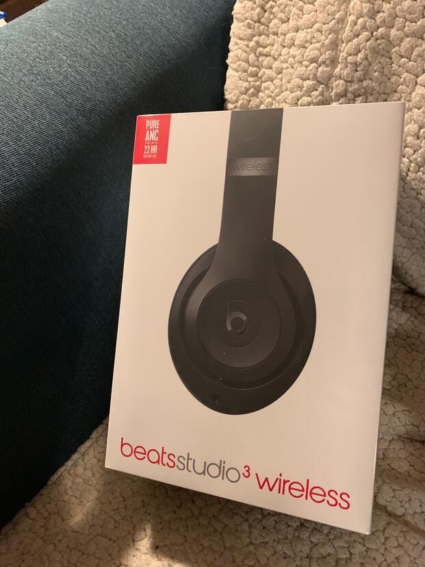 Beats Studio3 Wireless Headphones (New In Box Never Used) $230