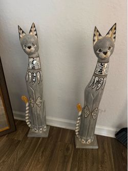 Cat decor