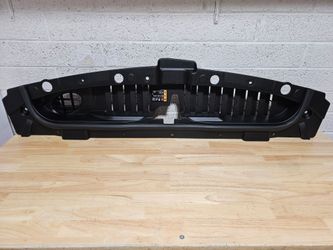 Chevrolet Silverado Intake Air Splash Shield