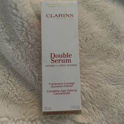 Clarins- Double Serum Anti-Aging to Firm, Boost Radiance and Refine Pores