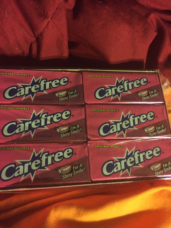 Carefree bubble gum 12 packs with 15 pieces per package