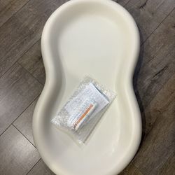 Keekaroo Peanut Changer