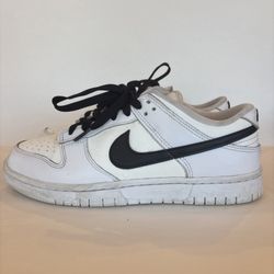 Nike Dunk Low “Reverse Panda”