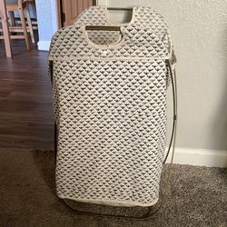 Target Hamper