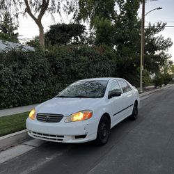 2004 Toyota Corolla
