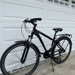 Brand New Schwinn Discover 2 Hybrid Bike