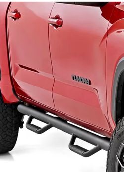 Rough Country 3-Inch Cab Length Nerf Steps For Toyota Tundra (2022-2026) CrewMax -Durable Side Step Bars With Stone Guards, High & Tight Running Board