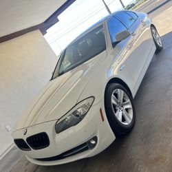2013 BMW 528i