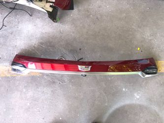 2020-2023 Cadillac XT6 Tailgate Hatch Panel Molding