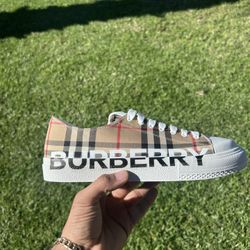 Burberry Sneaker 