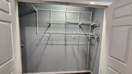59" Adjustable Closet Shelving System – Complete Set – Great Condition