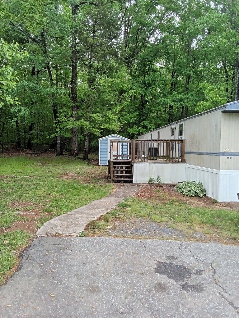 Affordable Mobile Home -3BR, 2BA