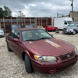 Camry Toyota 1999 Parts Parts / 2.2L L4 DOHC 16V / FWD / Automatic / AA1431