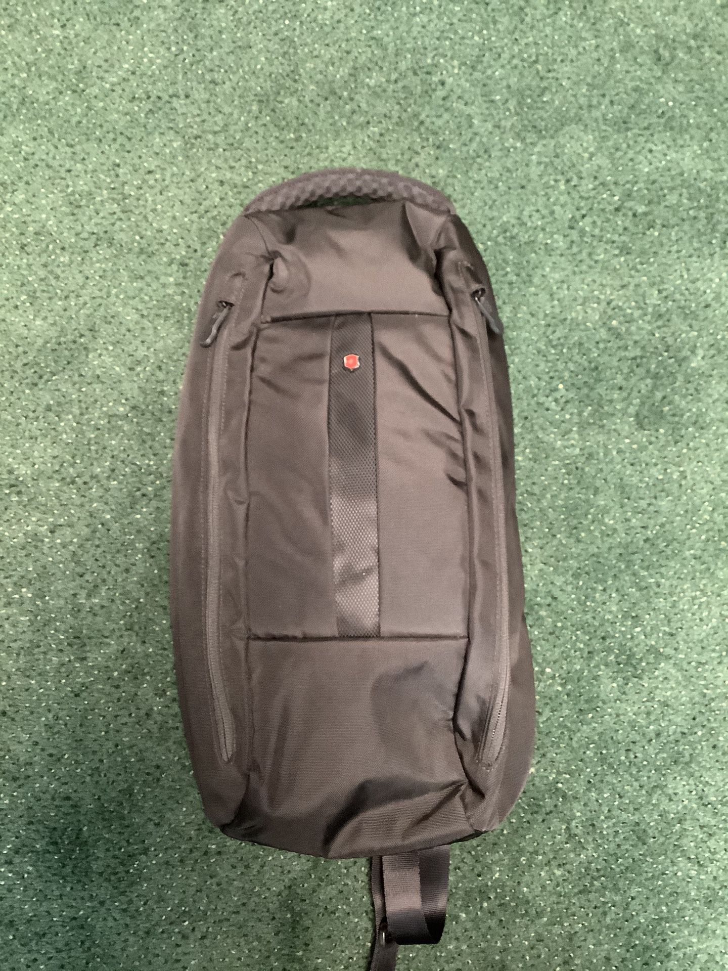 Victorinox sling bag